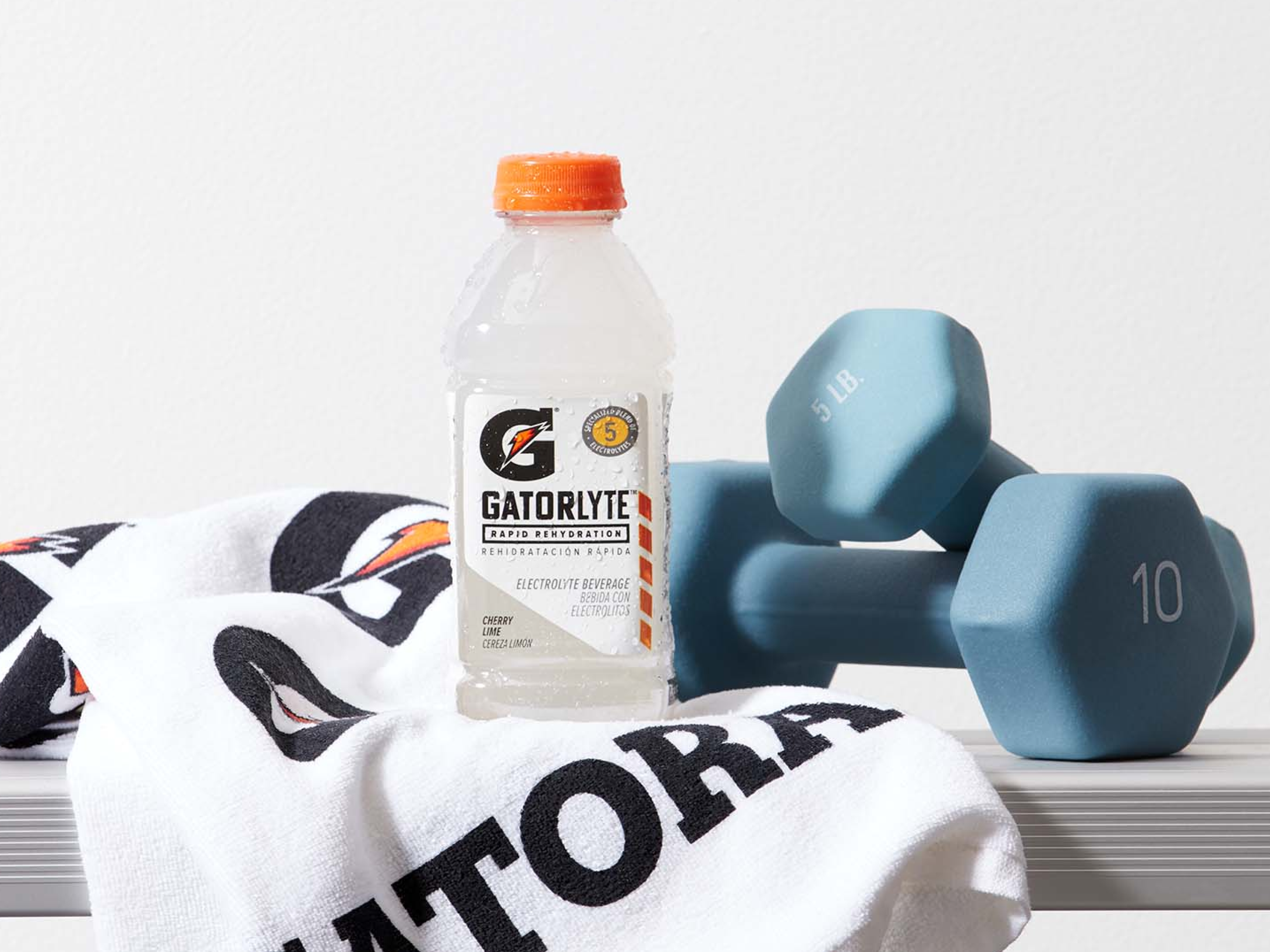 Gatorlyte Hydrates faster than water - Image 3