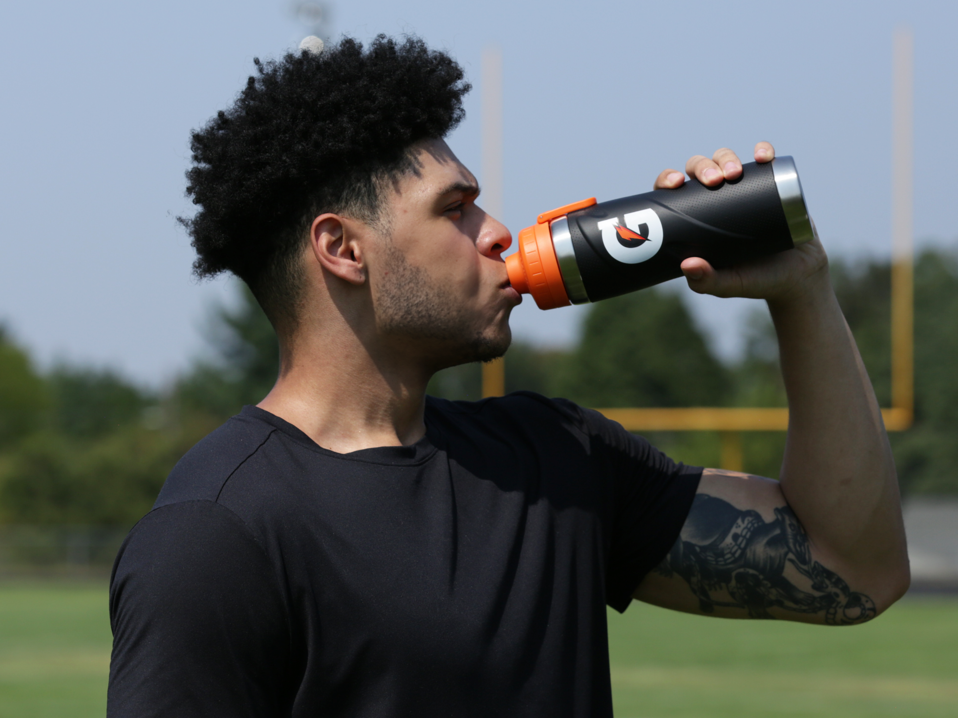 Gatorade Thirst Quencher Replaces electrolytes you lose in sweat - Image 4