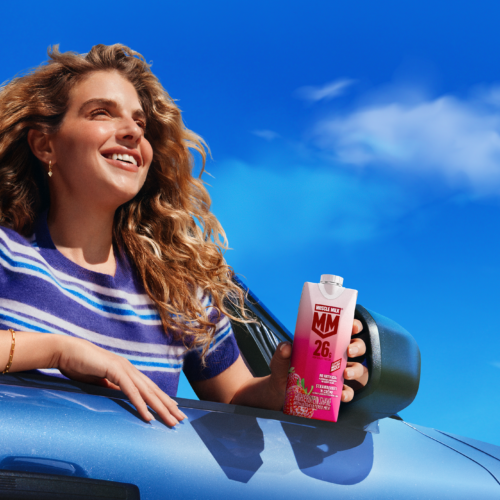 Alternative view of Muscle Milk Protein Shake High-quality protein that supports healthy muscles